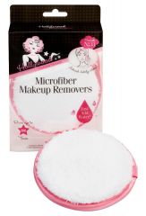 Wall-hook ready microfiber makeup remover pad in a three-dimensional view